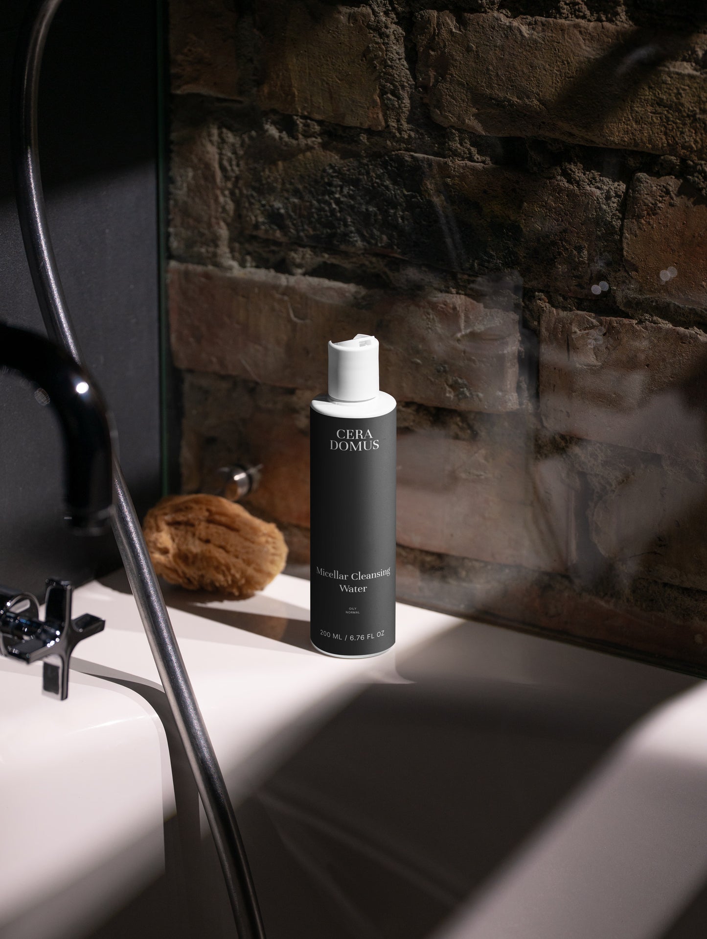 CERA DOMUS Hydrating Micellar Cleansing Water